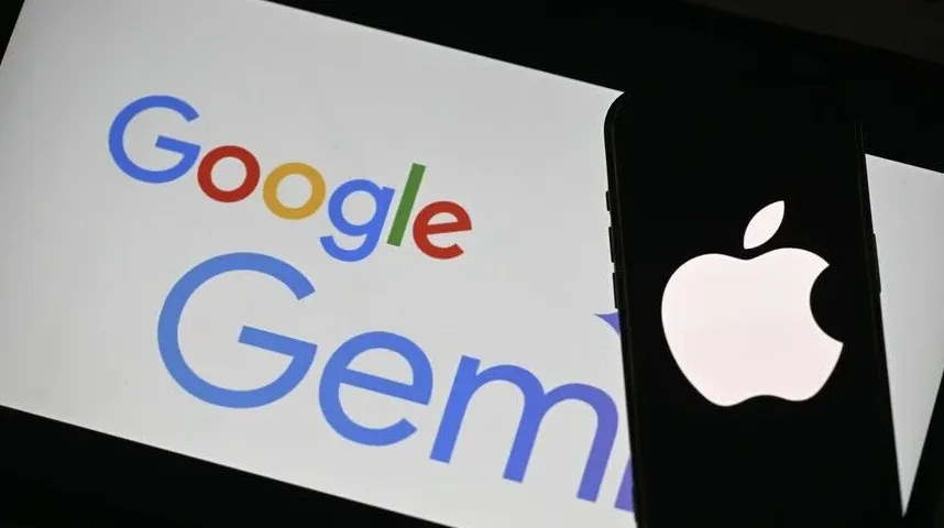 Logo Google Gemini pored loga Apple