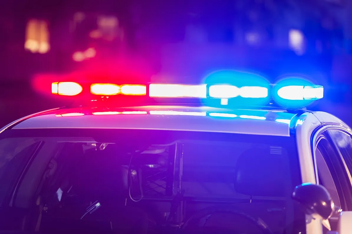 Uznemirenost: Policijsko vozilo s uključenim rotirajućim svjetlima