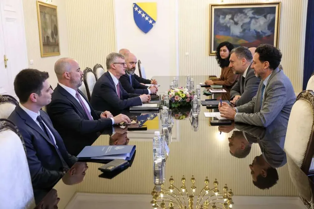 Konaković sa američkom delegacijom: Ključne teme OHR, reforme i energetska budućnost