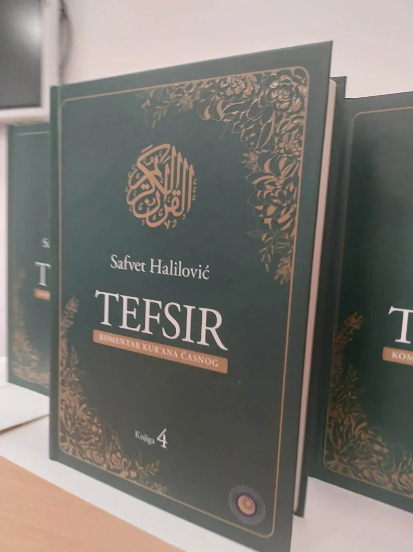 Knjiga "Tefsir" autora Safveta Halilovića, komentar Kur'ana Časnog, Knjiga 4.