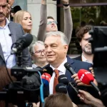 Ponosni lider uprkos porazu: Orbán ponovo na čelu Fidesza