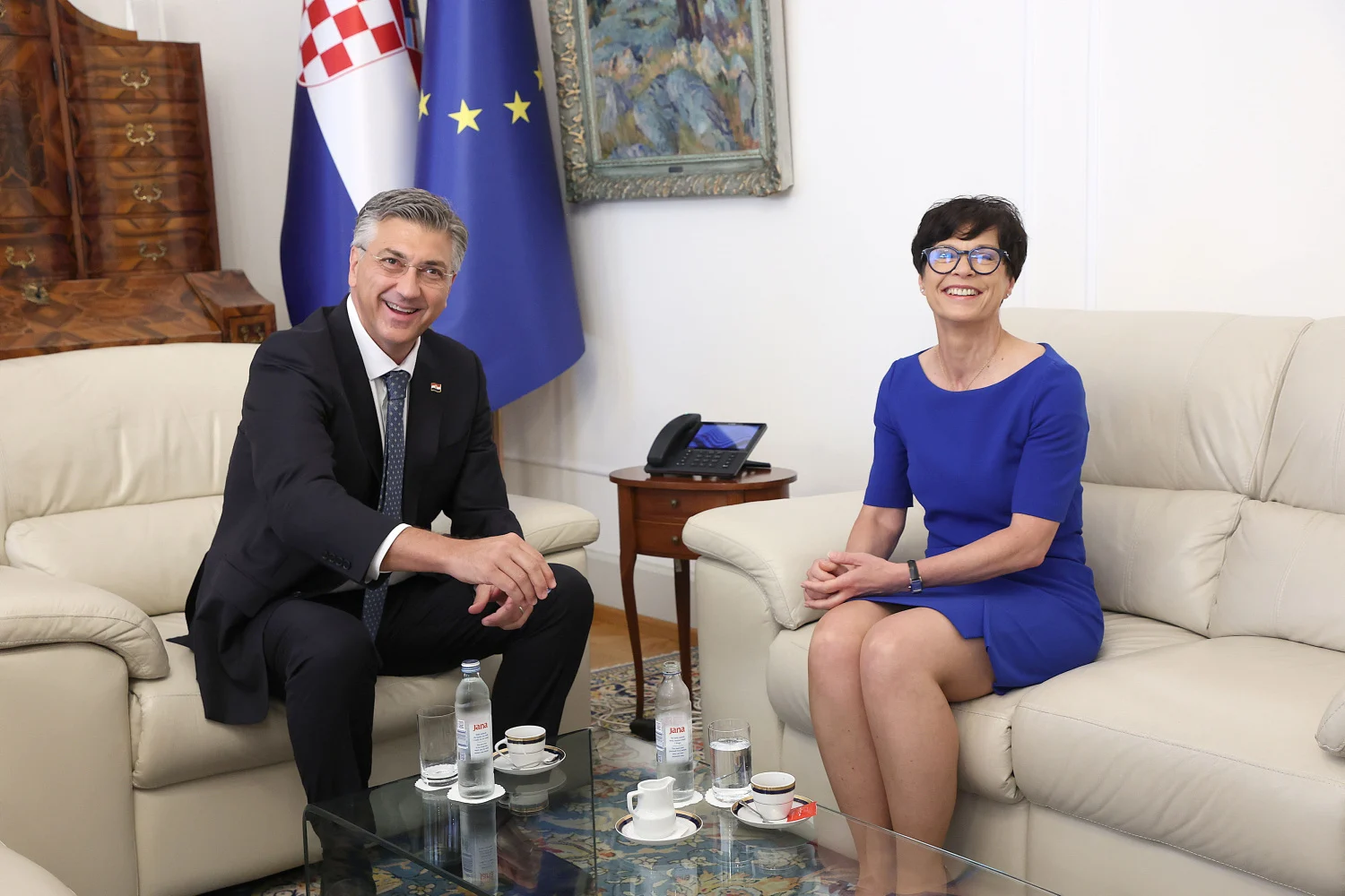 Plenković sa evropskom povjerenicom o BiH: “Izmjena izbornog zakona ključna za jednakopravnost”