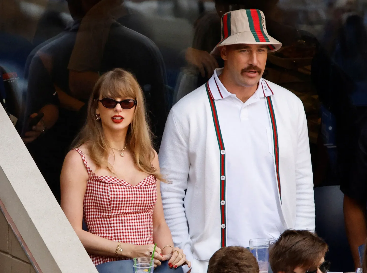 Taylor Swift i Travis Kelce sjede zajedno na tribinama na US Openu.