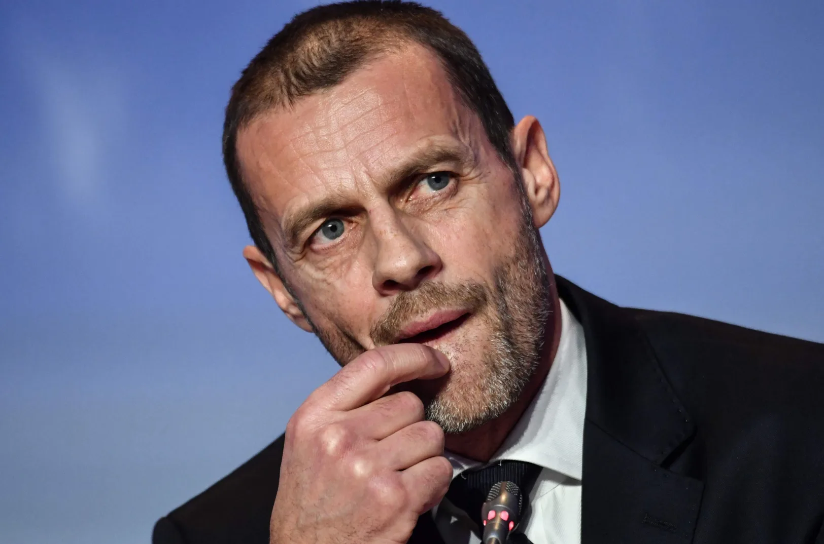 Aleksander Čeferin kritikuje Infantina