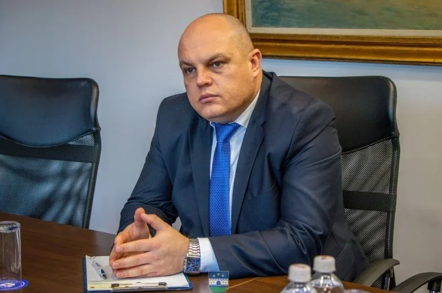 Bivši premijer USK