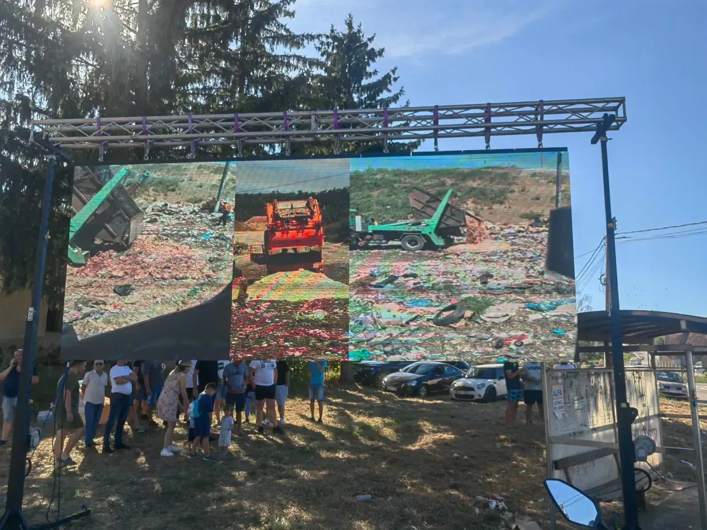 Protest zbog životinjskog otpada