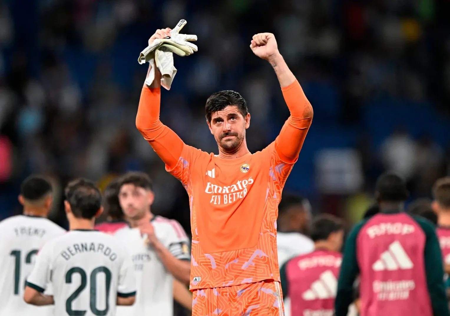Thibaut Courtois brani Viniciusa