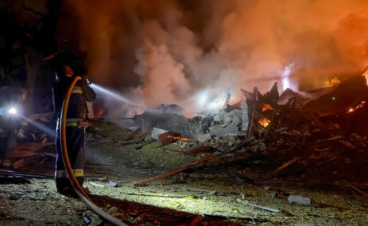 Požar nakon ruskog napada na Zaporožju