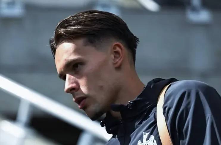 Dedić debituje za Newcastle