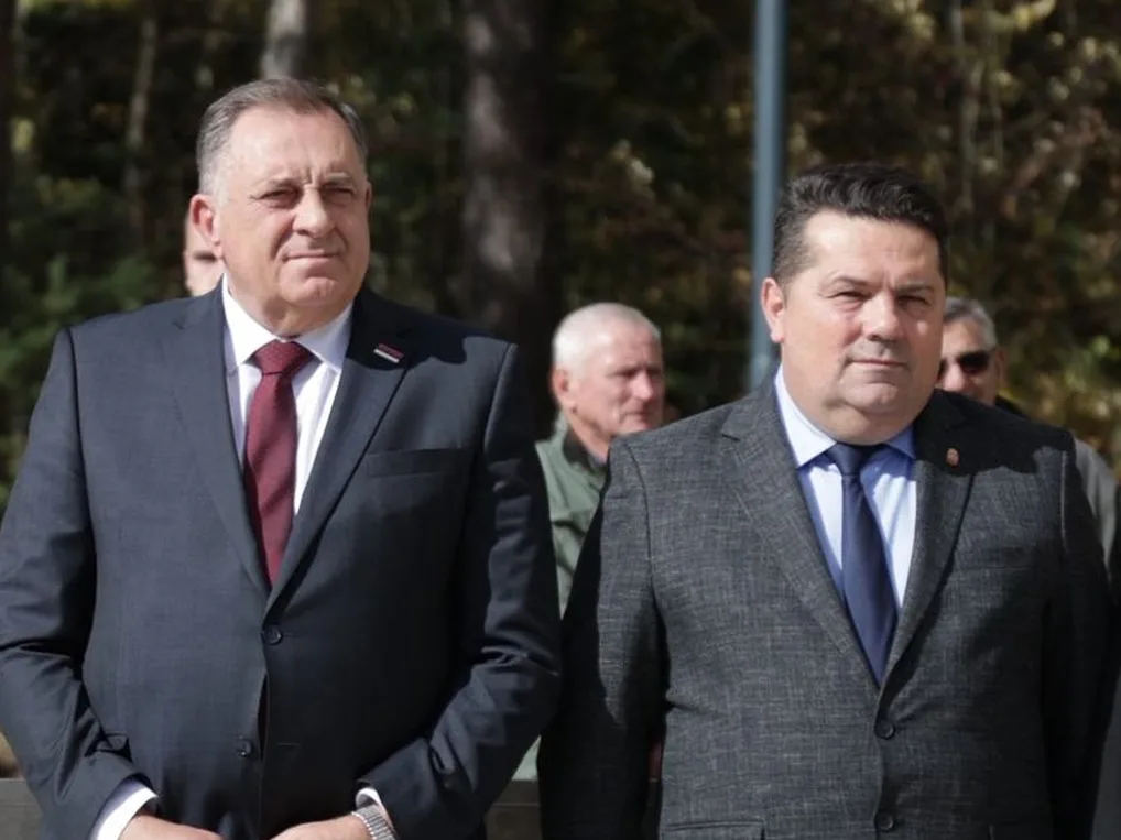 Dodik i Stevandić izražavaju saučešće