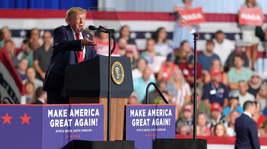Donald Tramp govori o opozivu