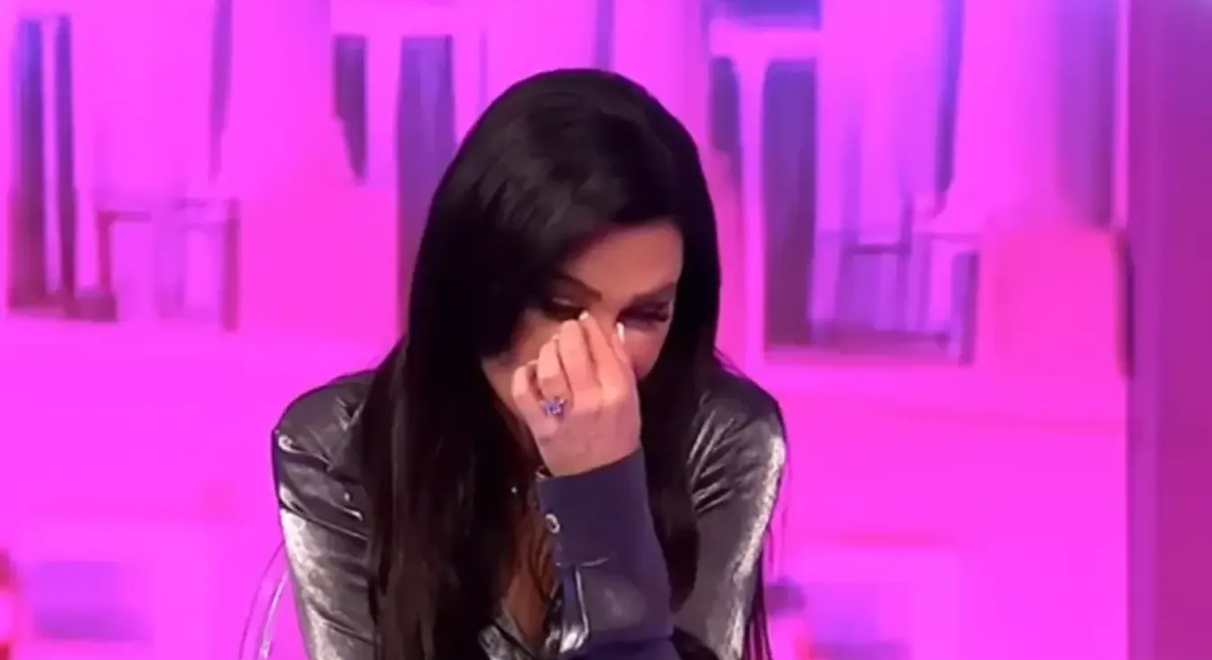 Suzana Mančić briše suze na Pink televiziji