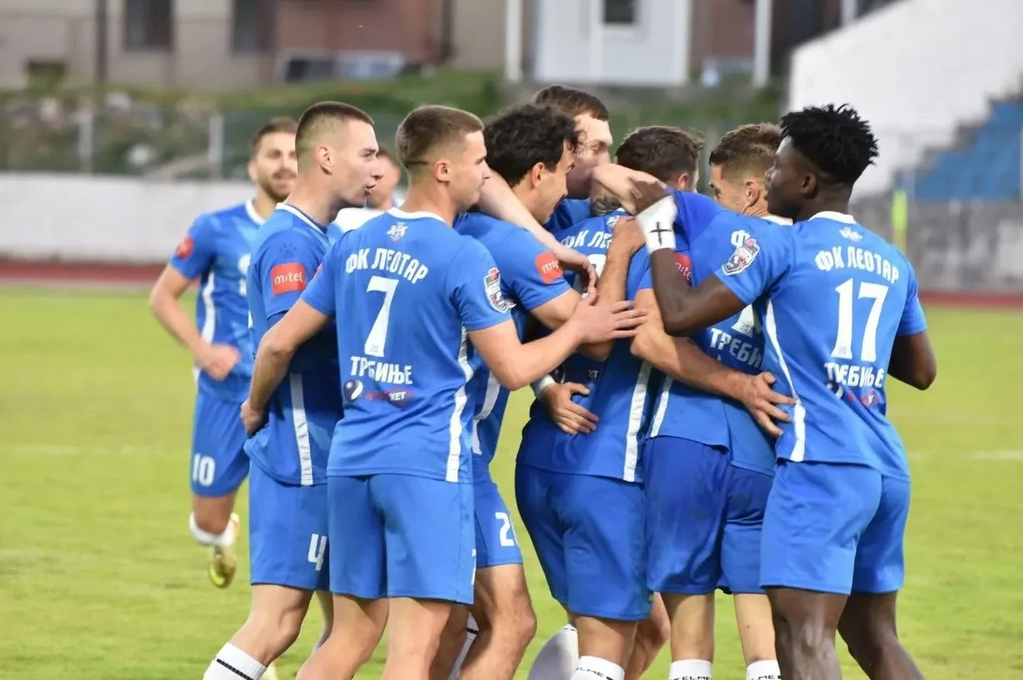 Fudbaleri Leotara slave gol