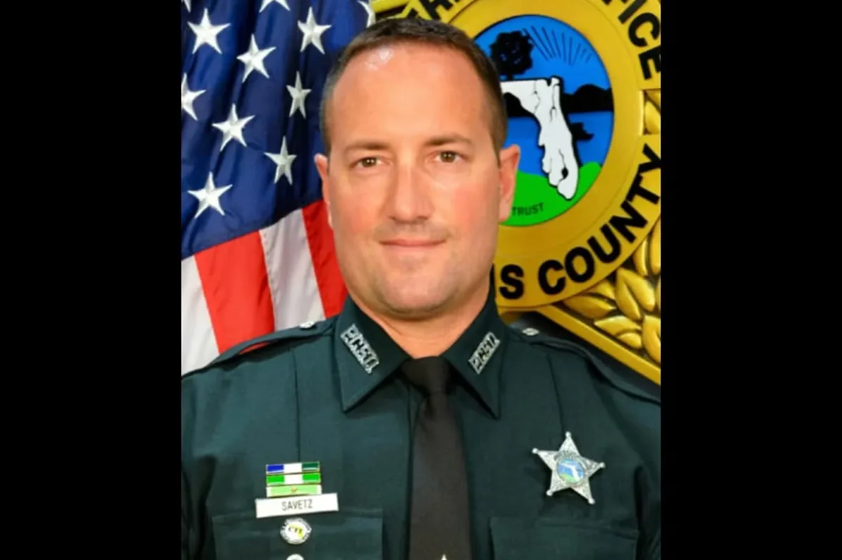 Policajac iz Floride, Savetz