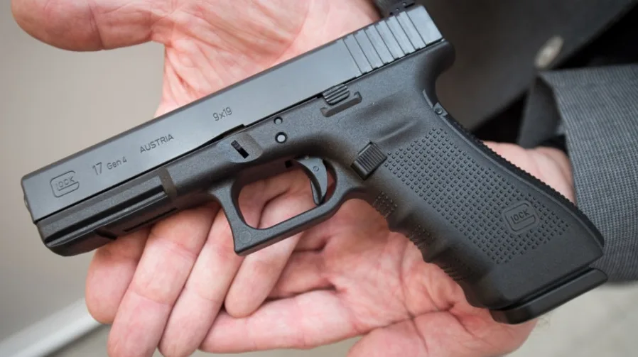 Pištolj Glock 17 za Ukrajinu