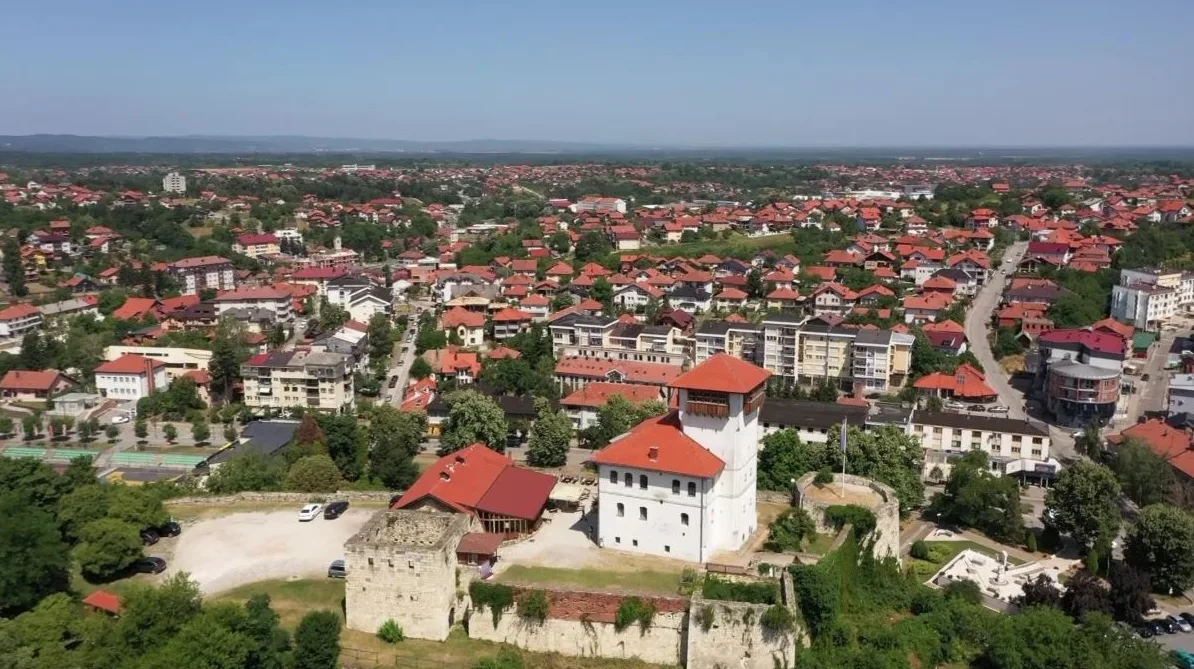 Gradačačka kula i grad
