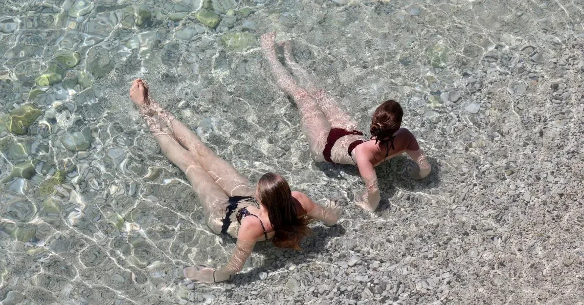 Kupačice u toplom moru