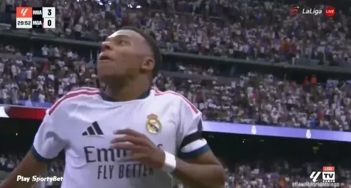 Mbappe slavi gol protiv Malage