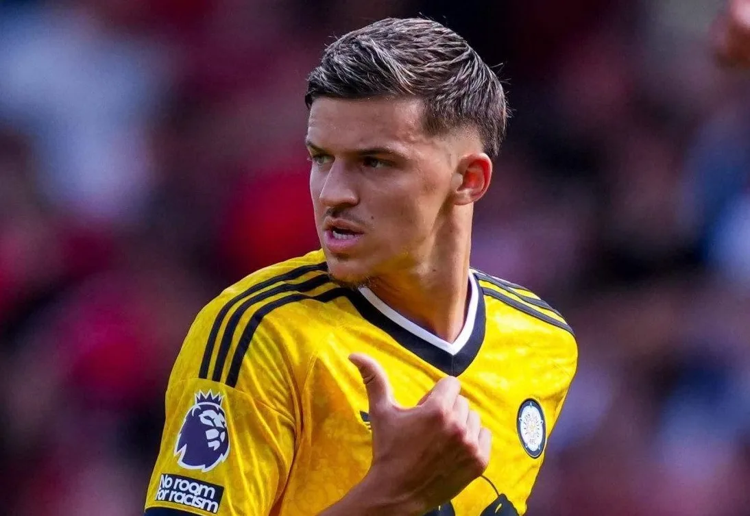 Muharemović tokom utakmice Leeds-Brentford