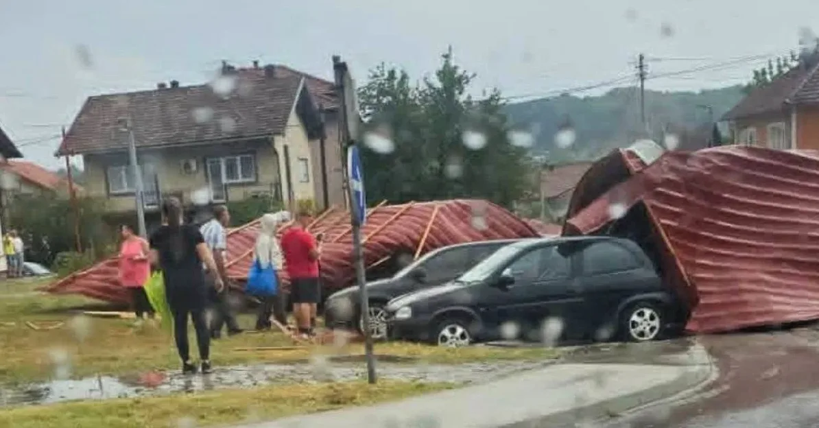 Nevrijeme rušilo krovove u BiH