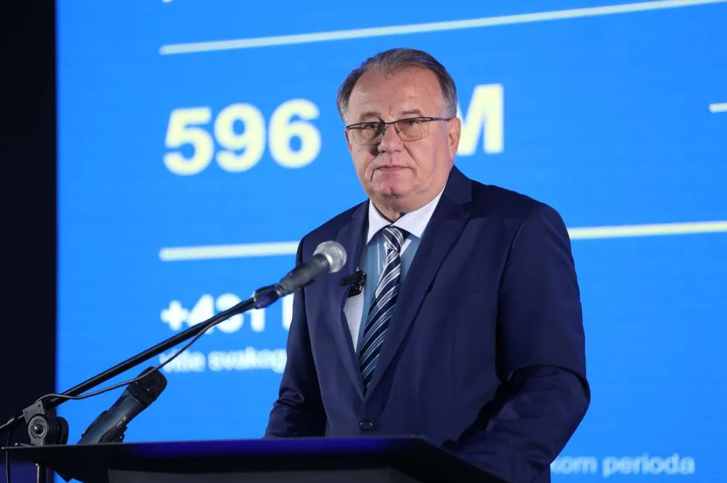 Nermin Nikšić predstavlja rezultate Vlade