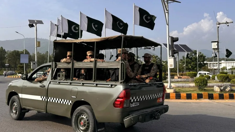 Pakistanske bezbjednosne snage patroliraju