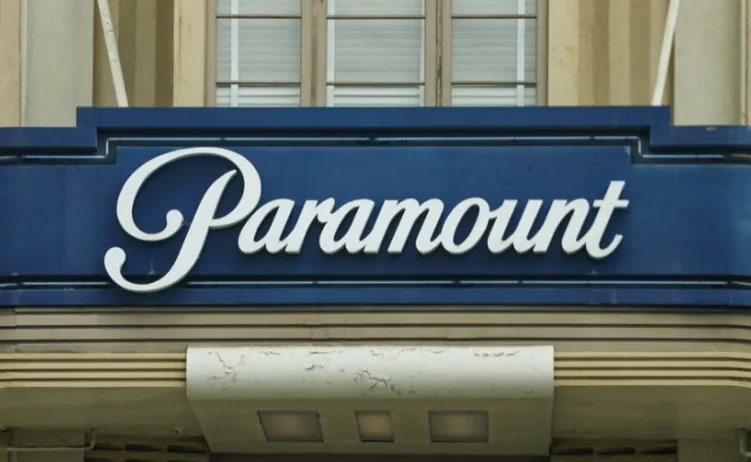 Logo kompanije Paramaunt Holivud