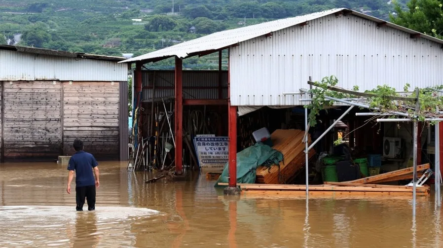 Poplave u Japanu izazvale evakuaciju