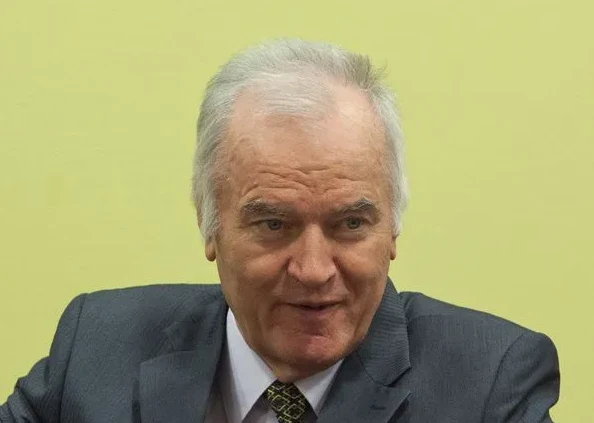 Zločinac Ratko Mladić portret