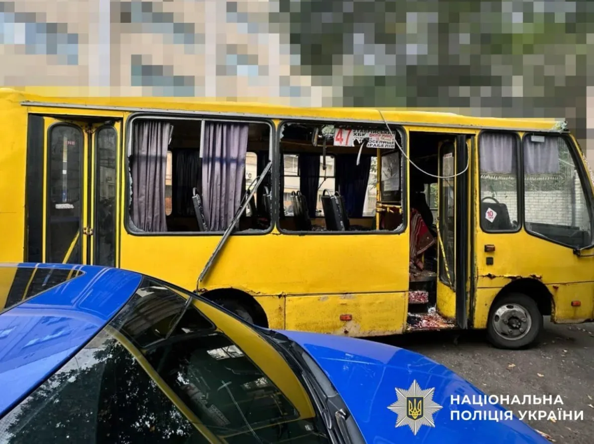 Uništen autobus u Hersonu