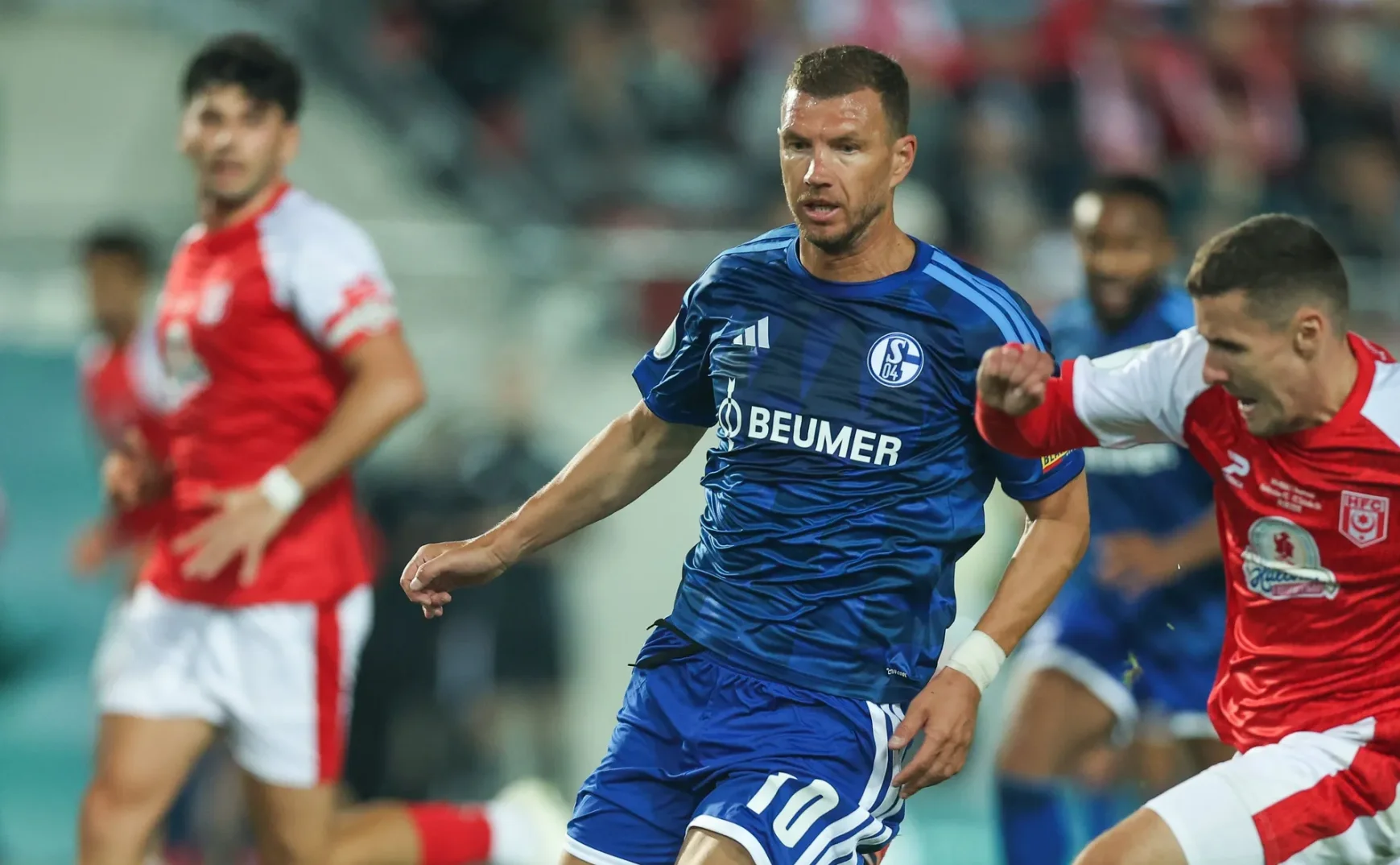 Schalke primio gol četvrtoligaša