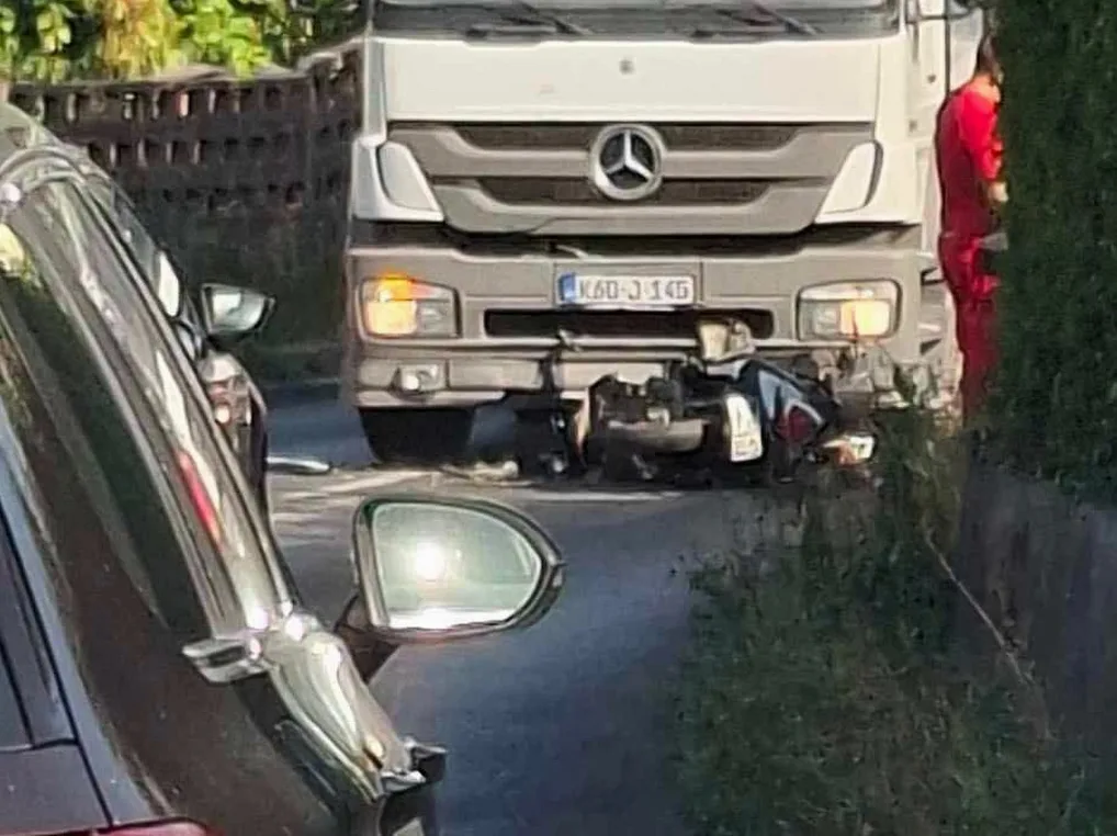 Sudarski moto i kamion