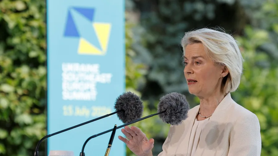 Ursula fon der Lajen odobrava pomoć Ukrajini