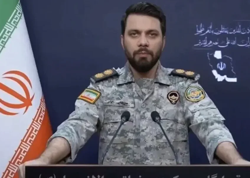 Iranski oficir prijeti američkim brodovima