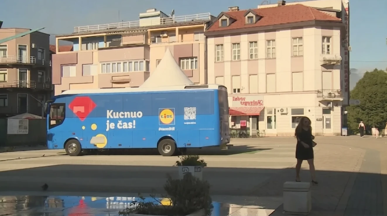 Lidl promotivni autobus u BiH