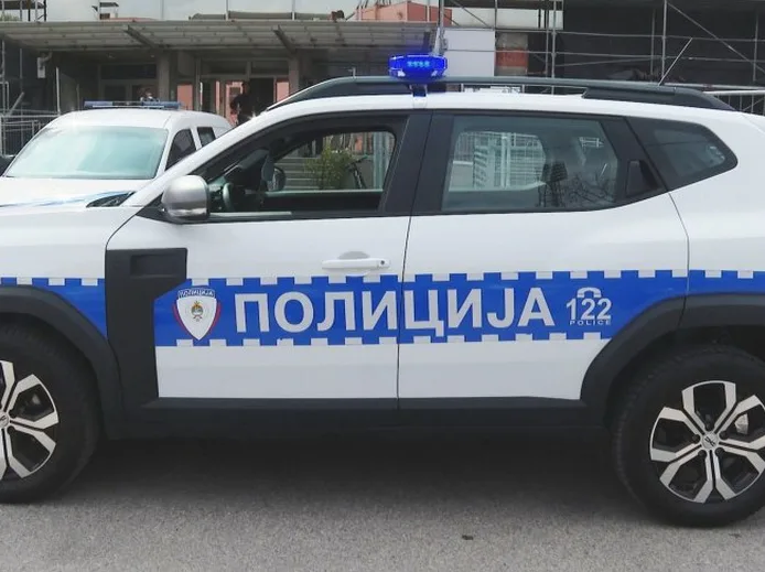 Policijsko vozilo tokom hapšenja